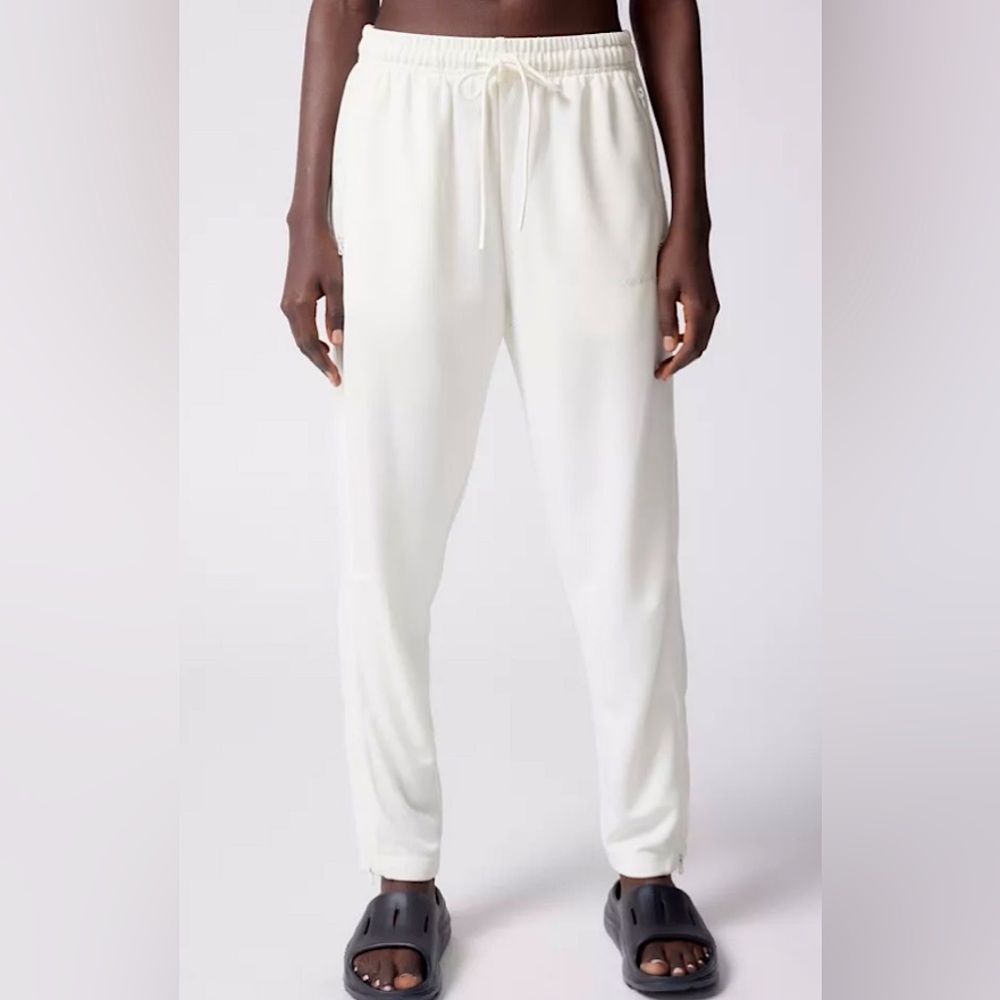 NWOT Standard Cloth Universal Track Pant